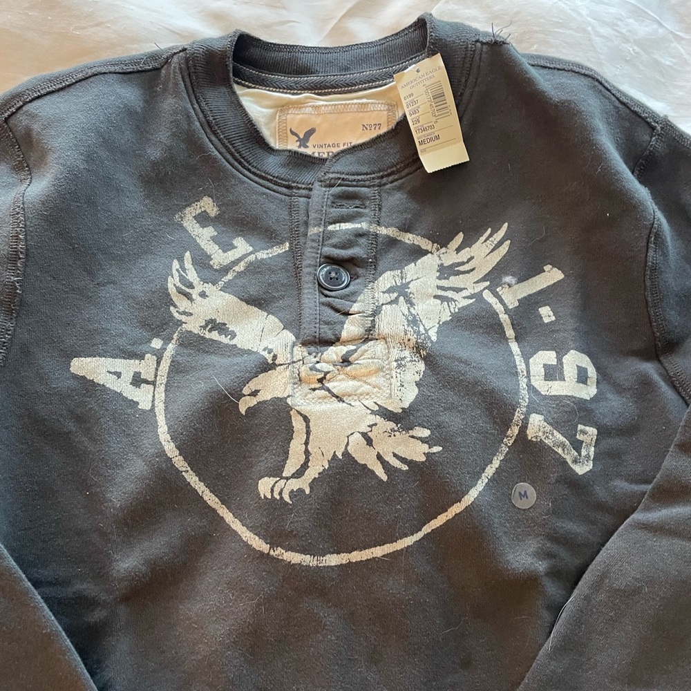 NWT Men’s American Eagle Sweatshirt